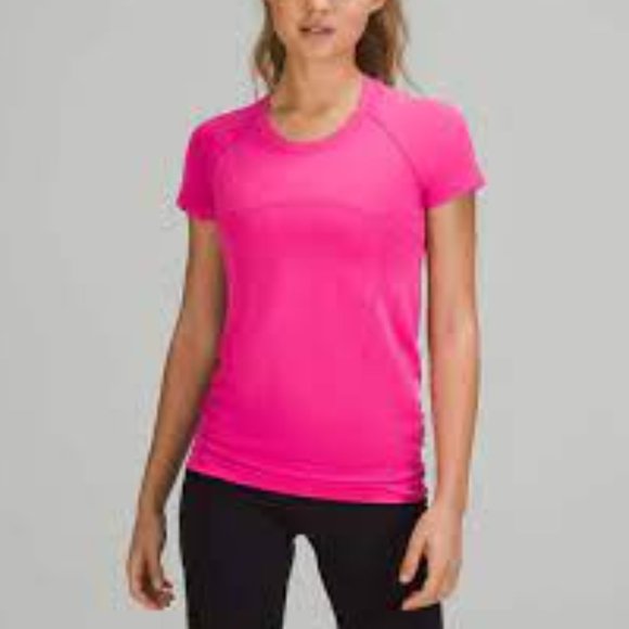lululemon athletica Tops - Lululemon Pink Swiftly Tech top size 10